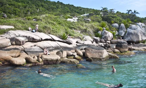 piscinas-naturais-da-barra-da-lagoa-florianc3b3polis-1